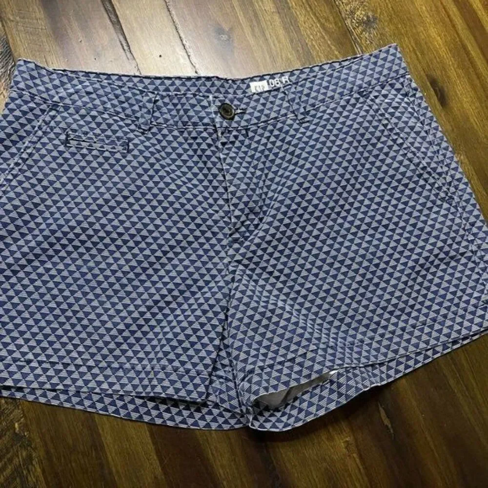 Gap All Over Triangle Pattern Dress Shorts, Women's Size 8